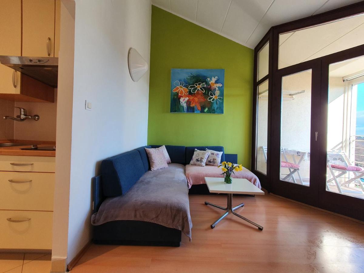 Janja Apartment Новиград Экстерьер фото